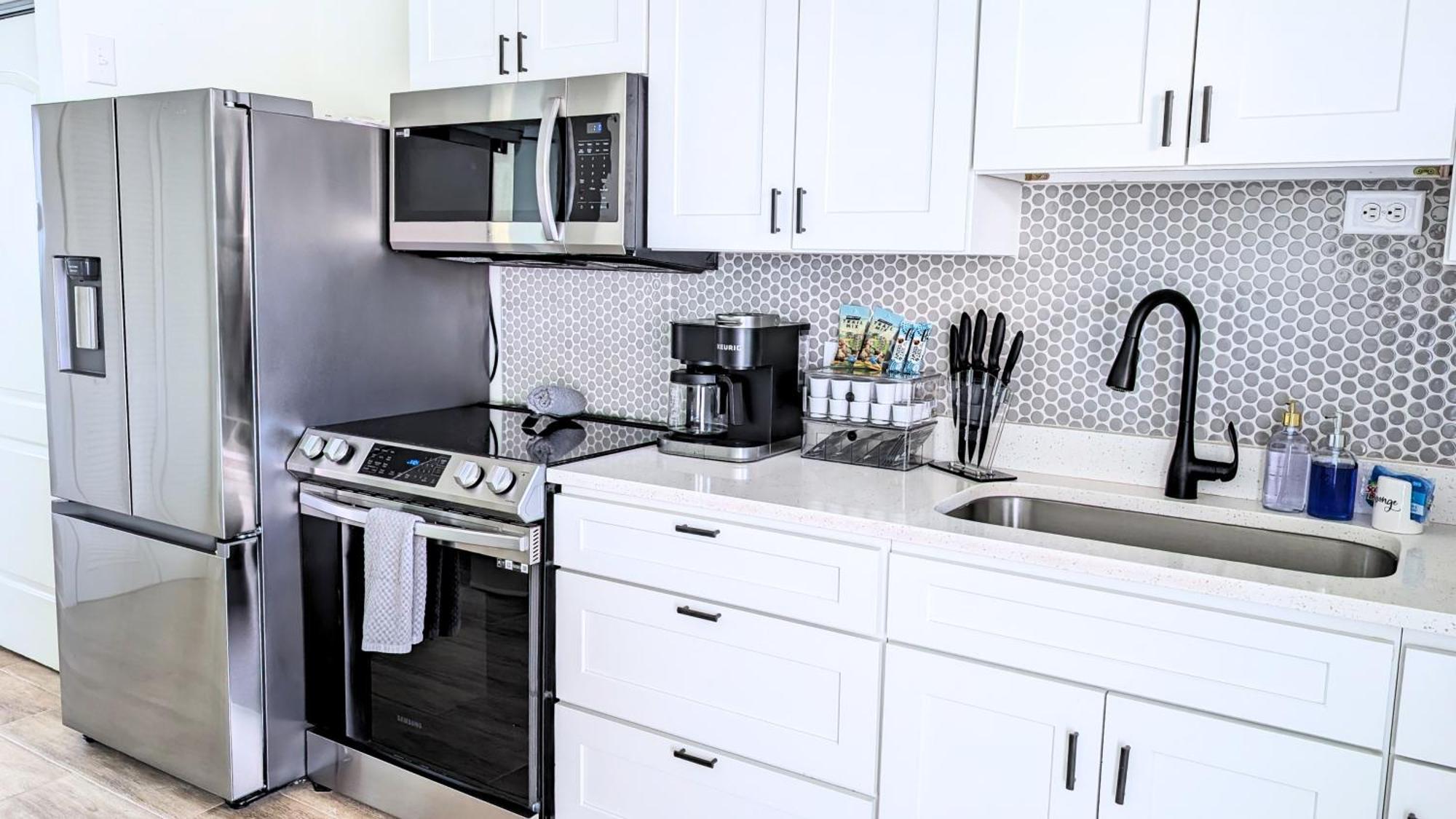 Be A Nomad - Beachside Apartments Джэксонвилл-Бич Экстерьер фото